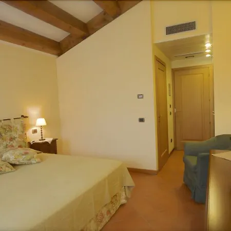 Hotel Botteghino Risorto 3*